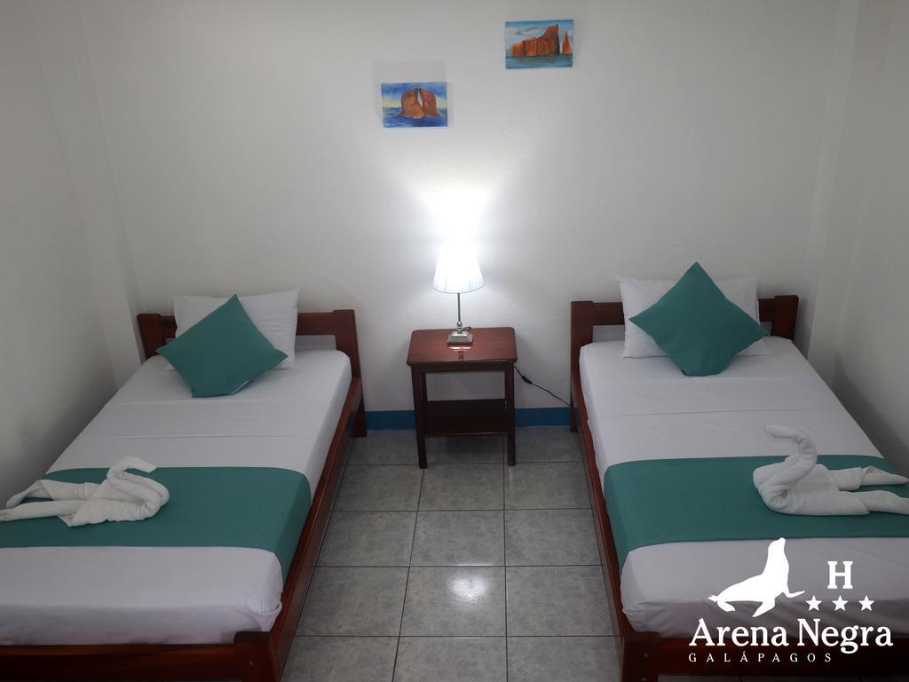 Hostal Arena Negra Пуерто Айора Екстериор снимка