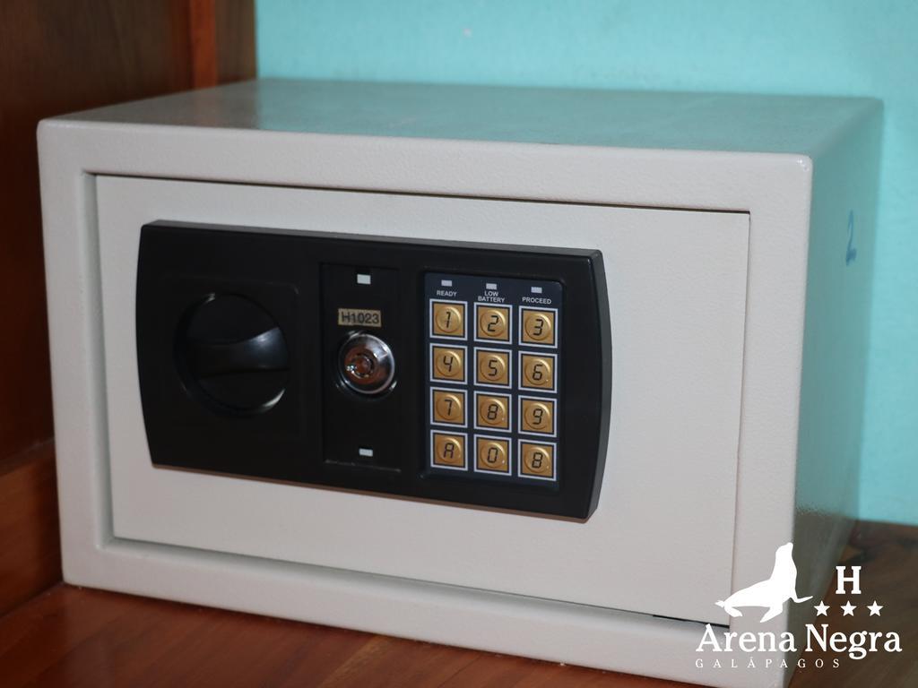 Hostal Arena Negra Пуерто Айора Екстериор снимка