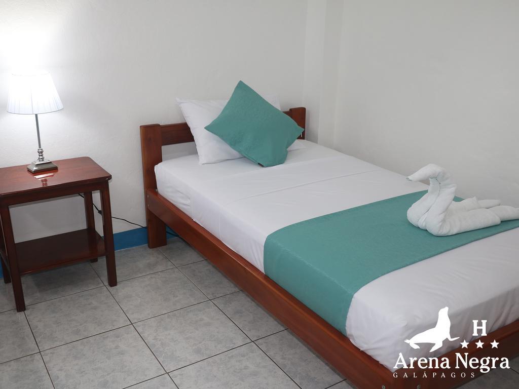 Hostal Arena Negra Пуерто Айора Екстериор снимка