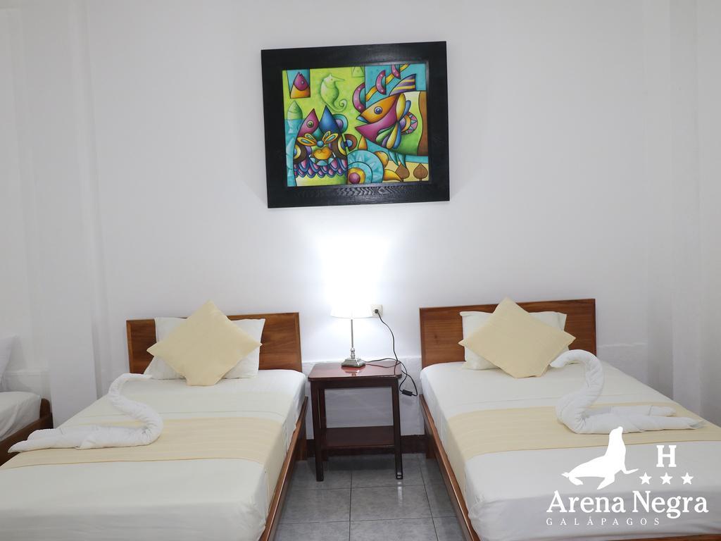 Hostal Arena Negra Пуерто Айора Екстериор снимка