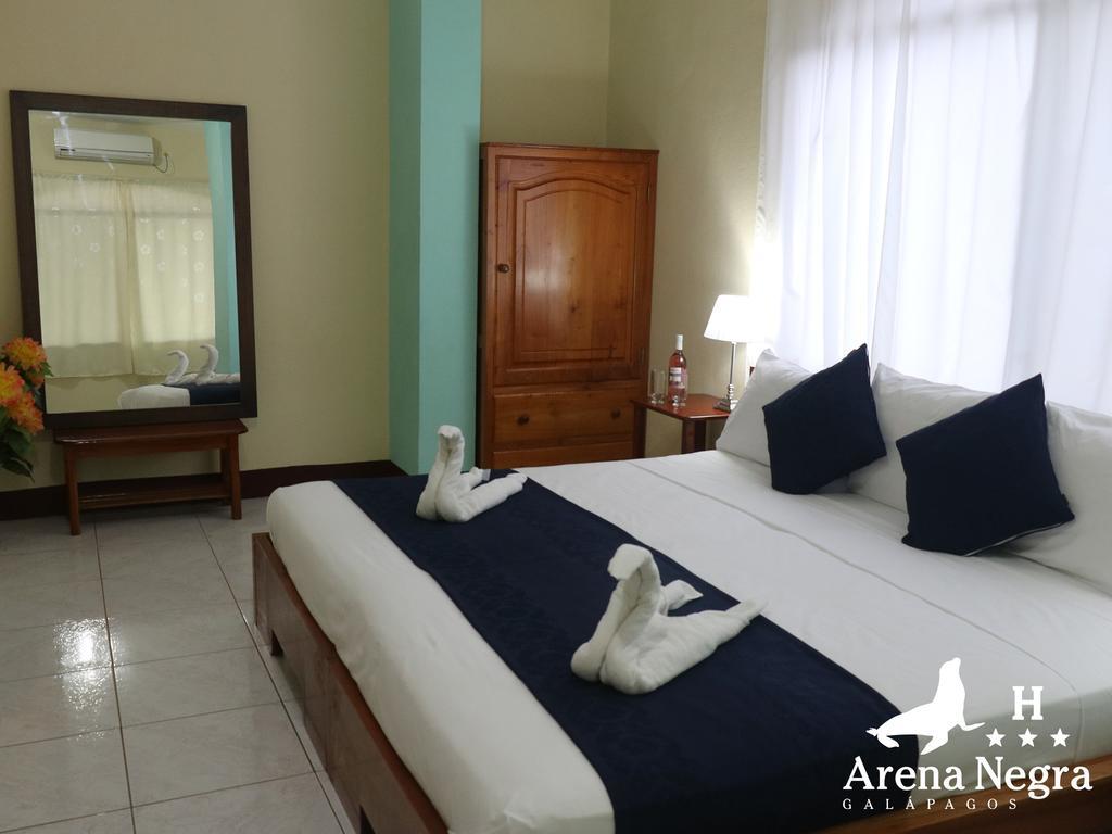 Hostal Arena Negra Пуерто Айора Екстериор снимка