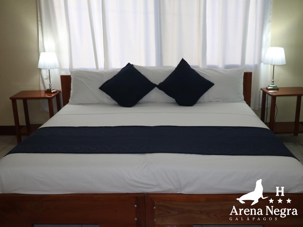 Hostal Arena Negra Пуерто Айора Екстериор снимка
