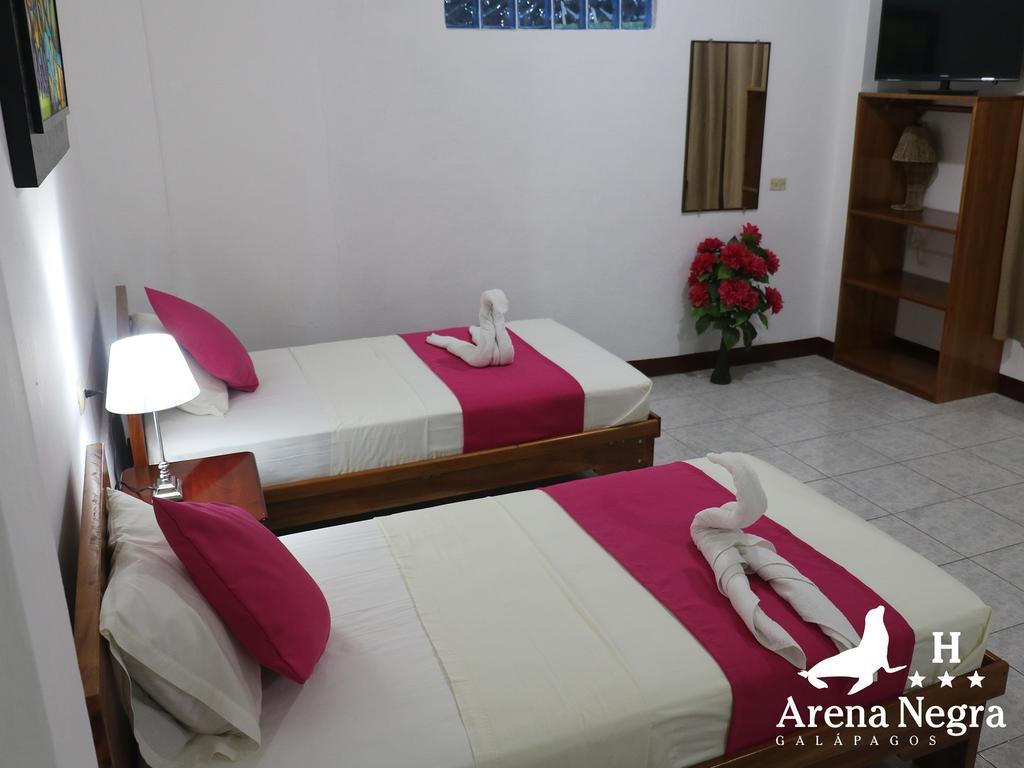 Hostal Arena Negra Пуерто Айора Екстериор снимка