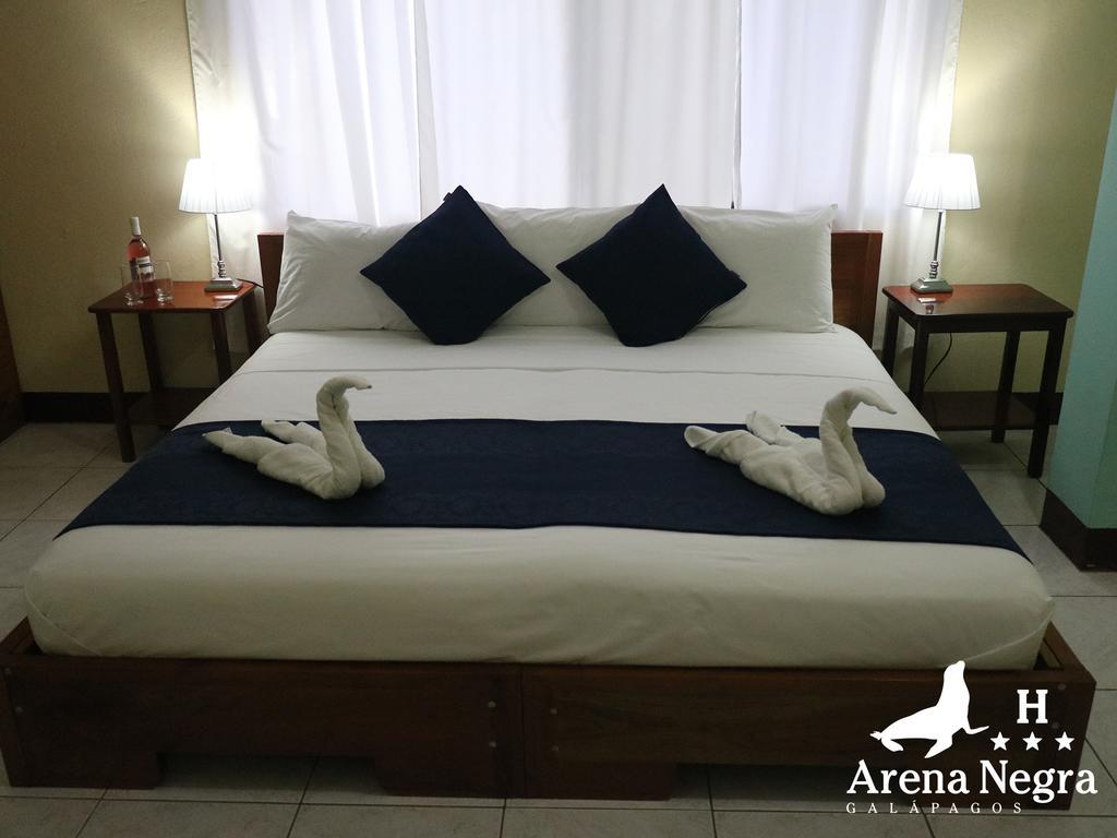 Hostal Arena Negra Пуерто Айора Екстериор снимка