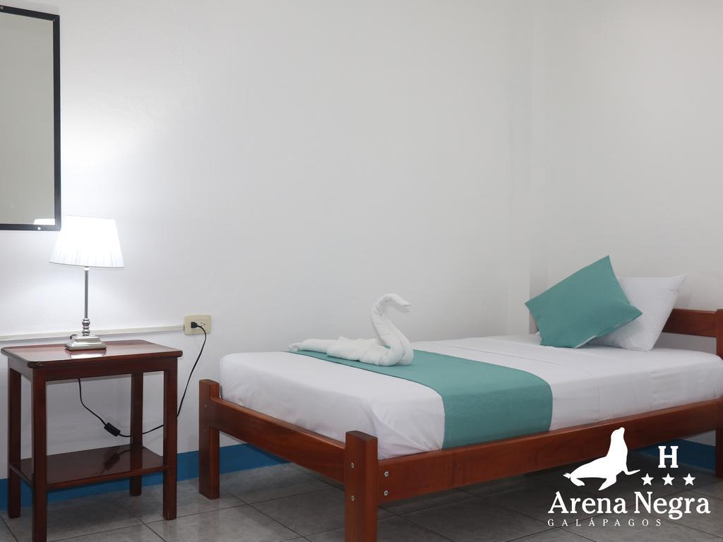 Hostal Arena Negra Пуерто Айора Екстериор снимка