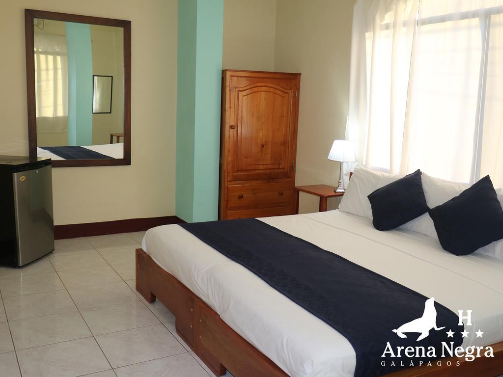 Hostal Arena Negra Пуерто Айора Екстериор снимка