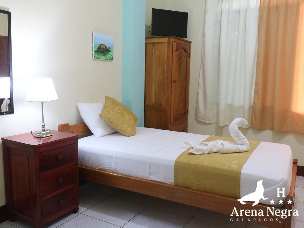 Hostal Arena Negra Пуерто Айора Екстериор снимка