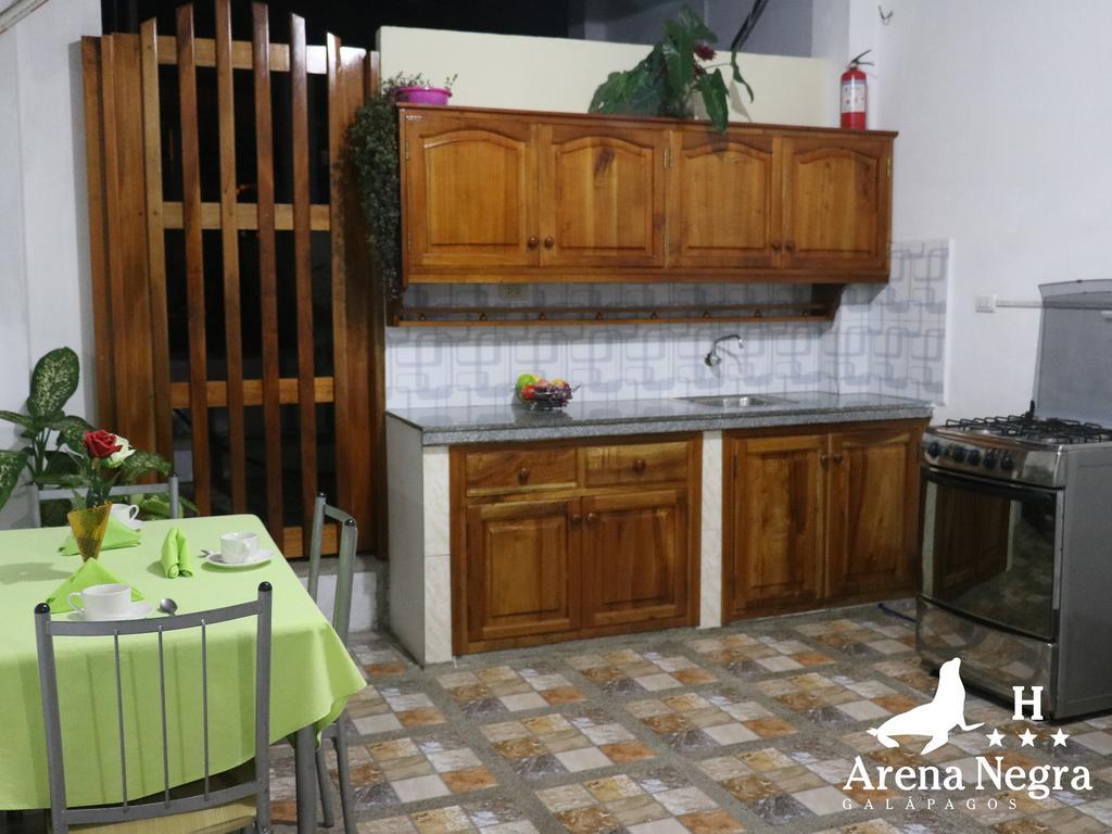 Hostal Arena Negra Пуерто Айора Екстериор снимка