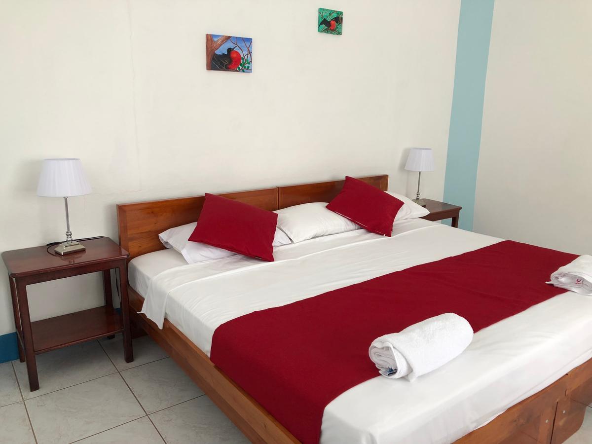 Hostal Arena Negra Пуерто Айора Екстериор снимка