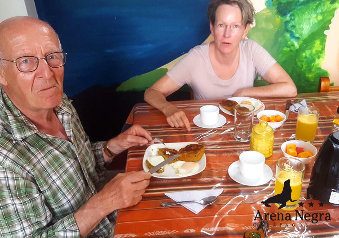 Hostal Arena Negra Пуерто Айора Екстериор снимка
