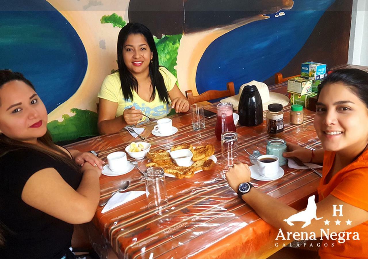 Hostal Arena Negra Пуерто Айора Екстериор снимка