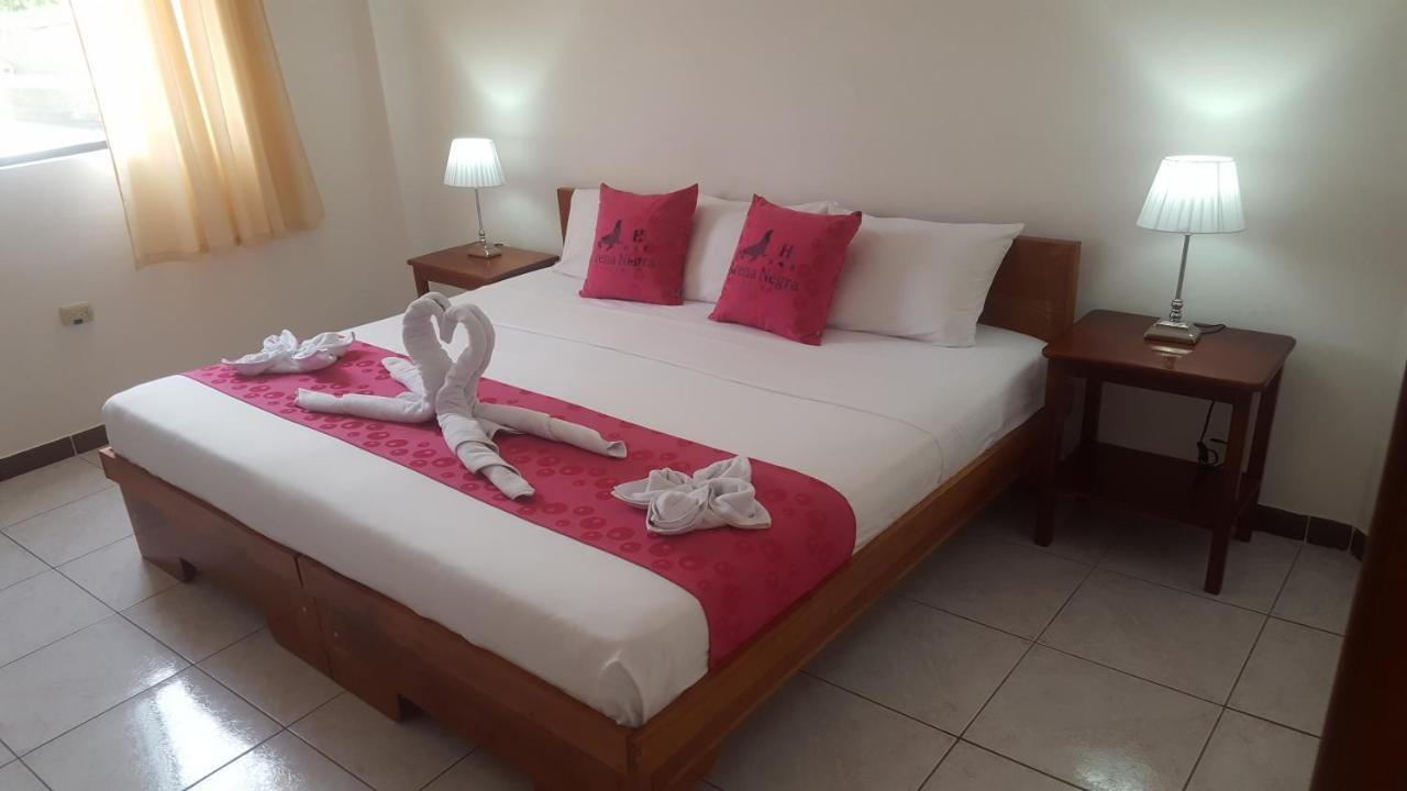 Hostal Arena Negra Пуерто Айора Екстериор снимка
